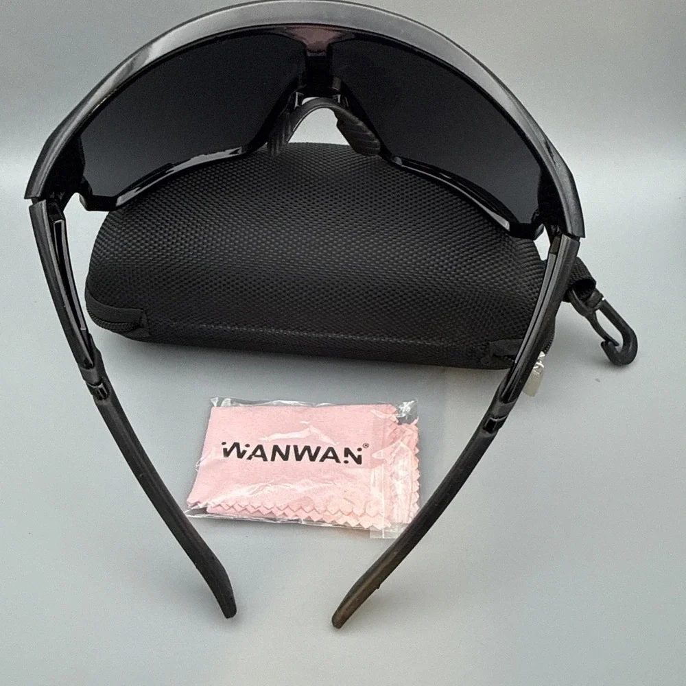 Wanwan Sports Authe Cycling Baseball Sports Sunglasses & Hard Case /cloth NWT